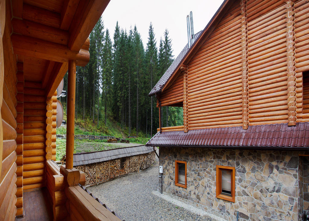 Gans Hotel Bukovel Bagian luar foto