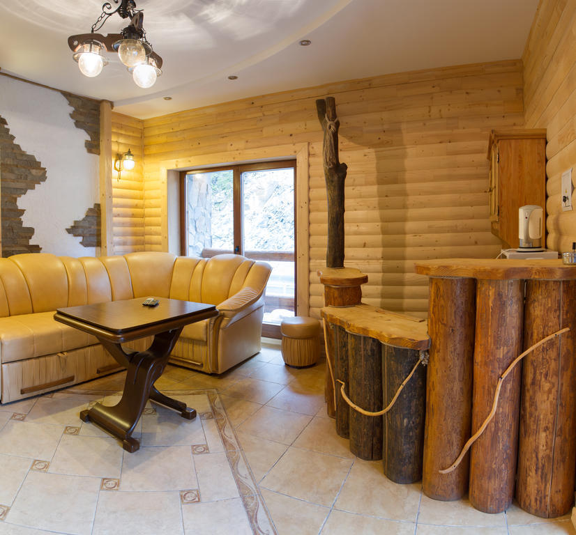 Gans Hotel Bukovel Bagian luar foto